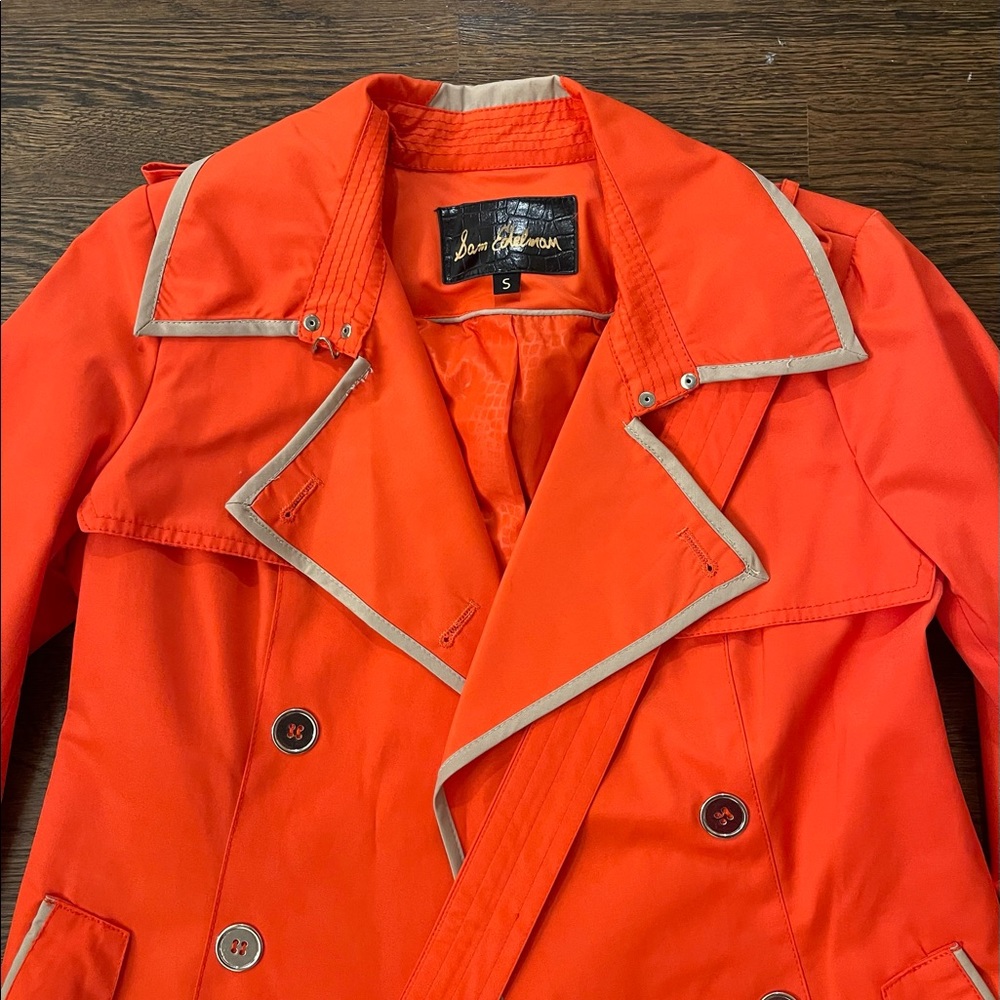 Womens Rain Jacket - Small - Picture 2 of 2